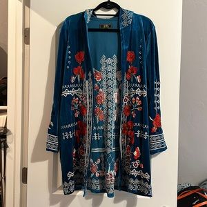L&B Lucky & Blessed Velvet Hooded Kimono